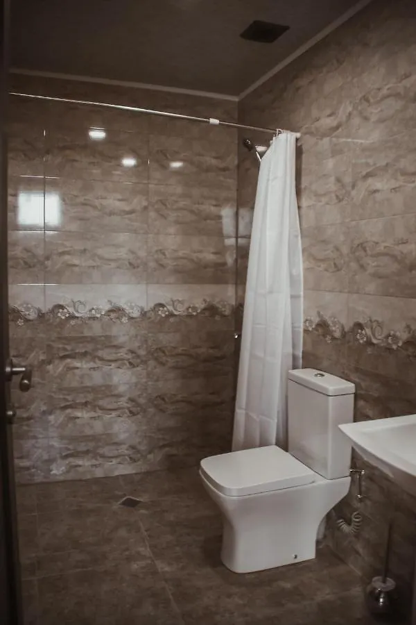 Vendégház Big House Hotel Tbiliszi