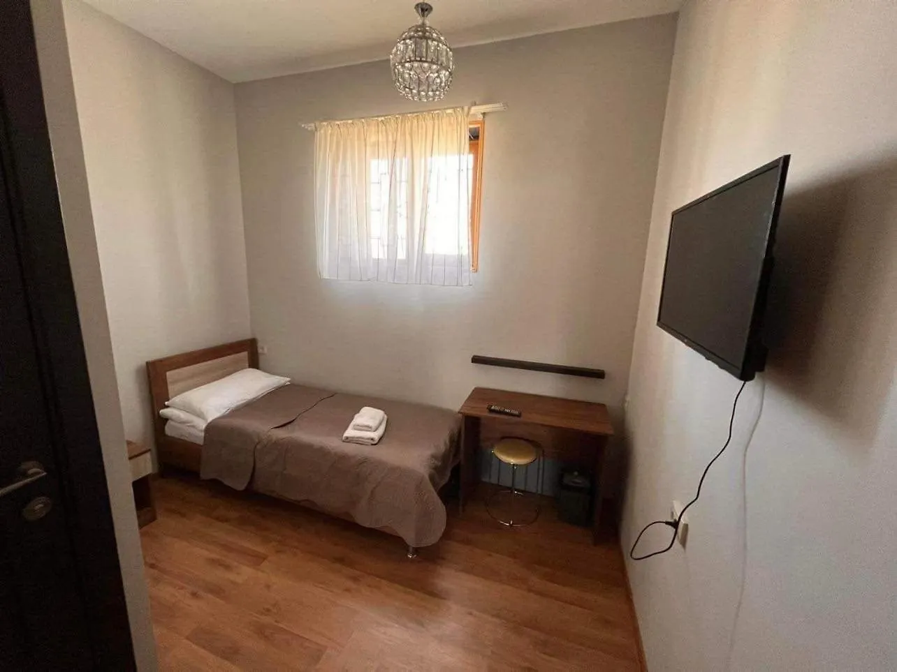 Big House Hotel Tbilisi 0*,